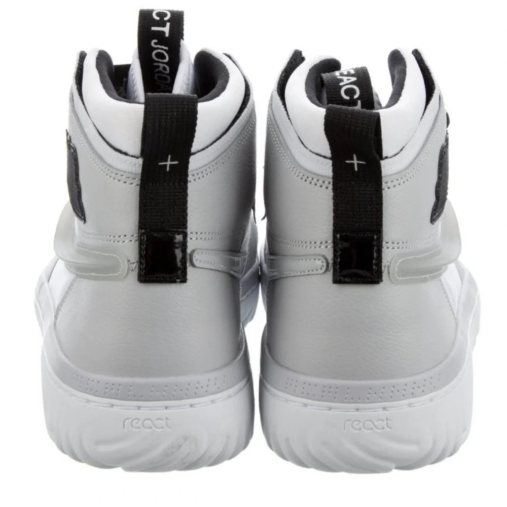 Jordan 1 High React Grey Fog Sneakers